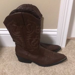 Madden Girl Cowgirl Boots - 9